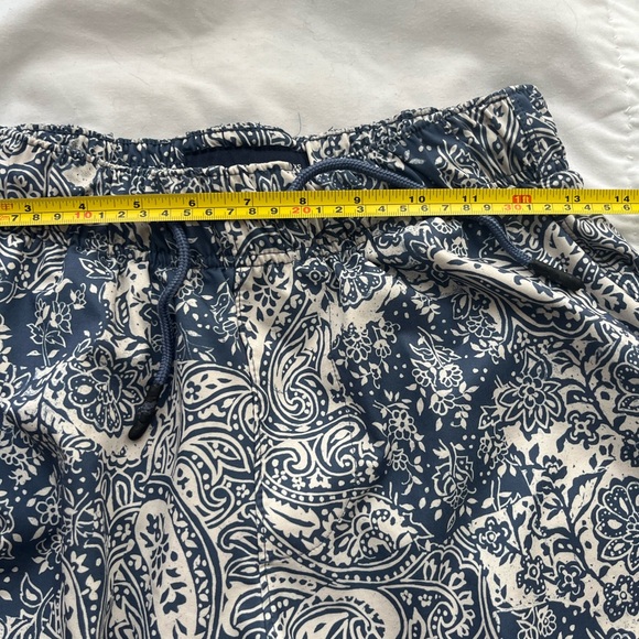 Abercombie Shorts - Swim Trunks - Size XS- Paisley Blue Color way - Like New - Picture 3 of 10
